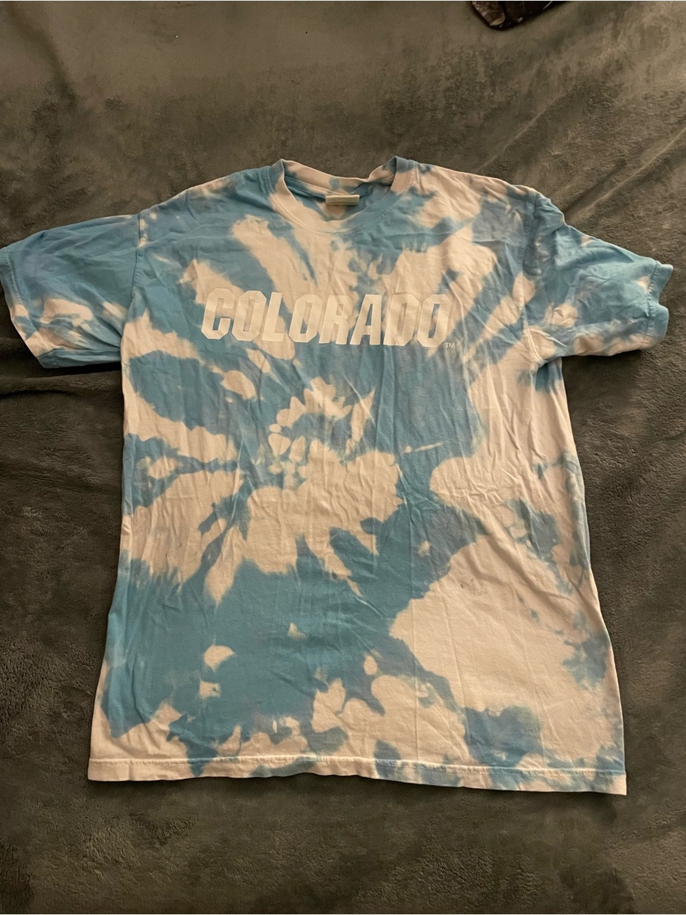 Comfort Colors Unisex Light Blue and White Tie-Dye Graphic Tee